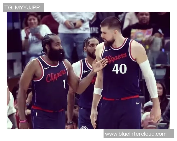 勇士与快船激战正酣直播链接分享快来一起观看精彩对决