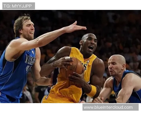 2002年湖人与国王季后赛激战回顾：传奇对决的历史瞬间与精彩时刻